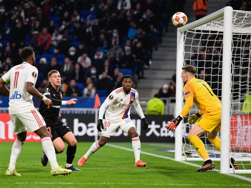 【欧联】马圭尔加时绝杀!曼联5比4惊险淘汰里昂,进球盛宴扣人心弦 【欧联】马圭尔加时绝杀!曼联5比4惊险淘汰里昂,进球盛宴扣人心弦